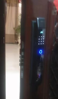 密码锁指纹锁安装项目