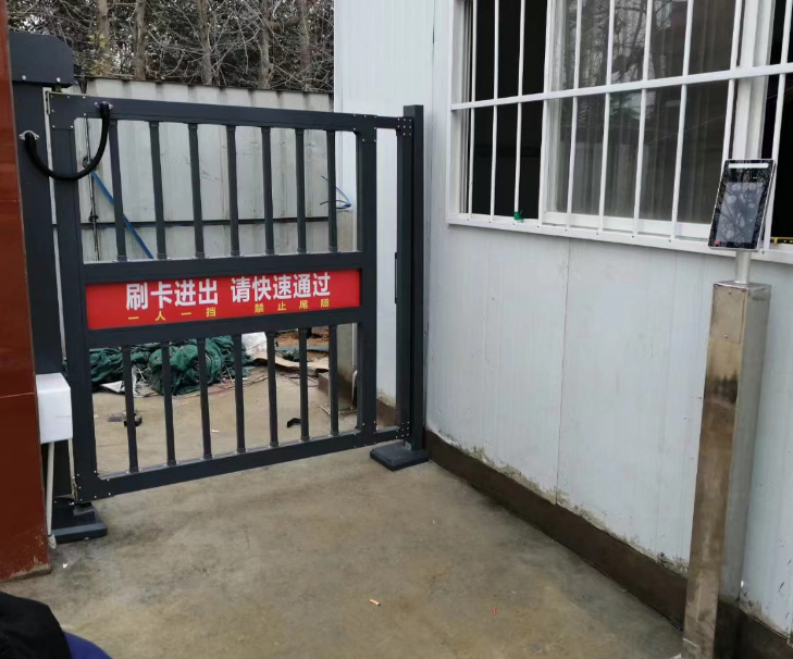 广告平开门、平移门门禁项目